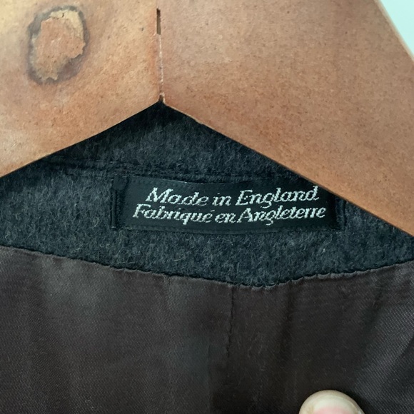 Wool and Cashmere Overcoat - Picture 2 of 4